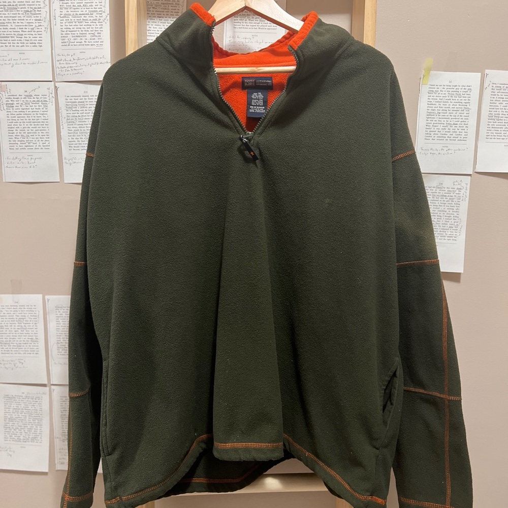 Fleece Sweater Green with Orange has Pockets and Neck Zipper